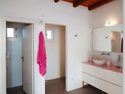 Glyfada CN Cheerful 5 Bedroom Home on the Beach