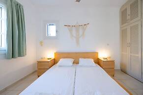 Villa Leilani 3 Bedroom Home by the Beach