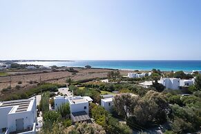 Villa Leilani 3 Bedroom Home by the Beach