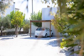 Villa Leilani 3 Bedroom Home by the Beach