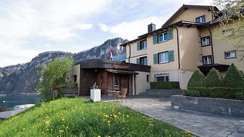 Panoramarestaurant Hotel Roggerli