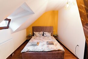 Galeria Grafit Apartments