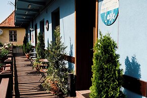 Galeria Grafit Apartments