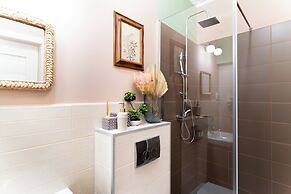 Galeria Grafit Apartments