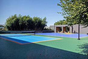 Escape at Harbor Point