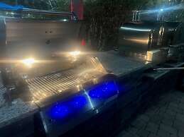 Disney Favorite Free Shuttle