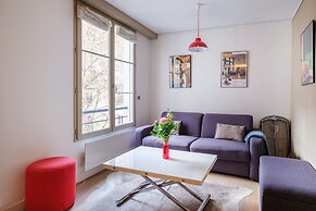 Paris Marais Bouquet Residence