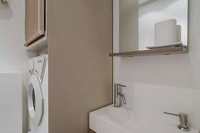 Paris Marais Bouquet Residence