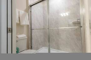 Brand NEW 10bedrooms At Windsor Island