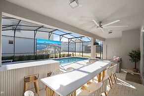 Brand NEW Luxury 10bedrooms At Windsor Island