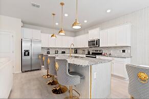 Brand NEW Luxury 10bedrooms At Windsor Island