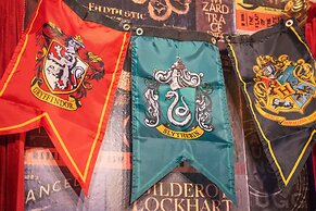 Brand NEW Luxury 10bedrooms At Windsor Island