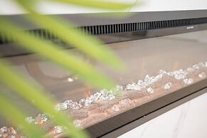 Brand NEW Luxury 10bedrooms At Windsor Island