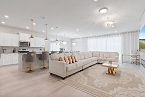 Brand NEW Luxury 10bedrooms At Windsor Island