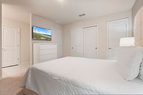 New Home 8 Bedrooms At Windsor Island