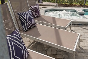 New Home 8 Bedrooms At Windsor Island