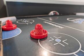 New Home 8 Bedrooms At Windsor Island