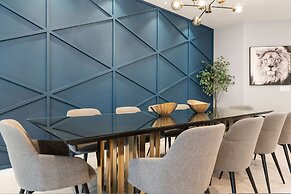 New Home 8 Bedrooms At Windsor Island