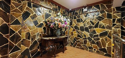 Arya Suites Patong Beach