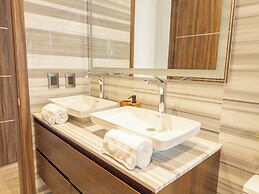 Apartamento con Alberca y Padel