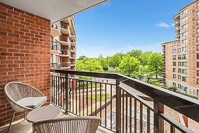 Metro-Friendly DC Apartments