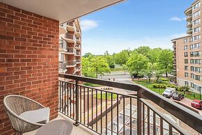 Metro-Friendly DC Apartments