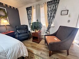 Chesterfield Hotel by OYO Hwy 9