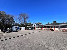 Chesterfield Hotel by OYO Hwy 9