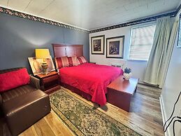 Chesterfield Hotel by OYO Hwy 9