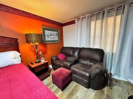 Chesterfield Hotel by OYO Hwy 9