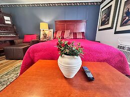 Chesterfield Hotel by OYO Hwy 9