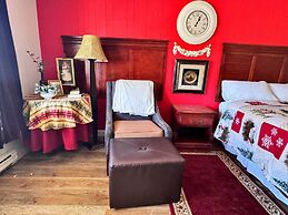 Chesterfield Hotel by OYO Hwy 9