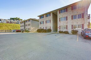 3 Mi to Wvu: Condo w/ Deck in Morgantown