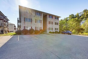 3 Mi to Wvu: Condo w/ Deck in Morgantown