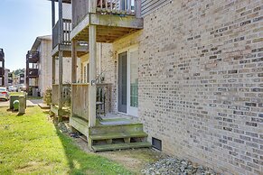 3 Mi to Wvu: Condo w/ Deck in Morgantown