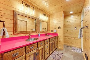 Arrowhead Lake Retreat w/ Dock + Pool Access!