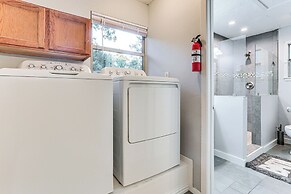 Cabin w/ Hot Tub in Valley View: Pets Welcome!