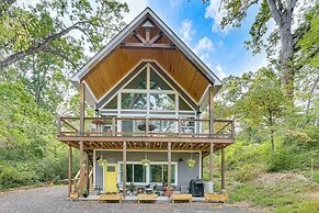 6 Mi to Downtown: Apt w/ Fire Pit in Chattanooga!