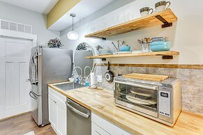 6 Mi to Downtown: Apt w/ Fire Pit in Chattanooga!