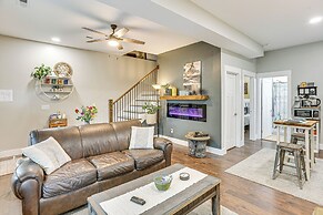 6 Mi to Downtown: Apt w/ Fire Pit in Chattanooga!