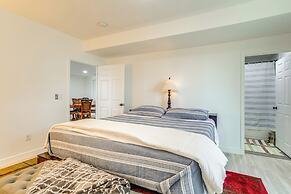 4 Mi to Gaylord Rockies: Modern Aurora Apartment