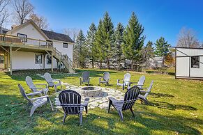 Retreat w/ Deck & Grill: 1 Mi to Hunter Mtn Resort
