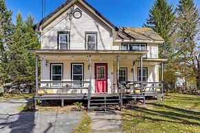 Retreat w/ Deck & Grill: 1 Mi to Hunter Mtn Resort