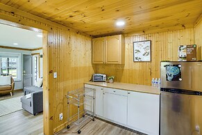 Retreat w/ Deck & Grill: 1 Mi to Hunter Mtn Resort