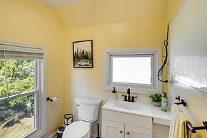 Retreat w/ Deck & Grill: 1 Mi to Hunter Mtn Resort