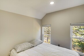 Retreat w/ Deck & Grill: 1 Mi to Hunter Mtn Resort