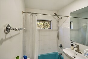 Retreat w/ Deck & Grill: 1 Mi to Hunter Mtn Resort