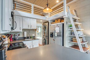 Tiny Home in Flat Rock: Easy Access to I-26!