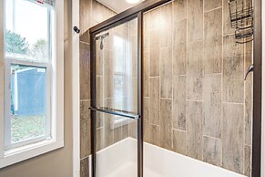 Tiny Home in Flat Rock: Easy Access to I-26!