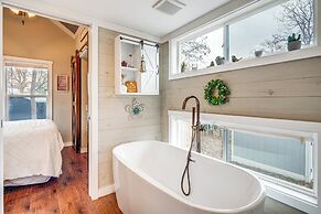 Tiny Home in Flat Rock: Easy Access to I-26!